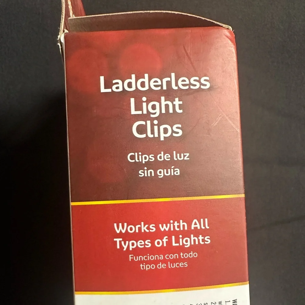 🌸 $3 if bundled - 25 Ladderless Light Clips Simple Living Solutions Smart Light